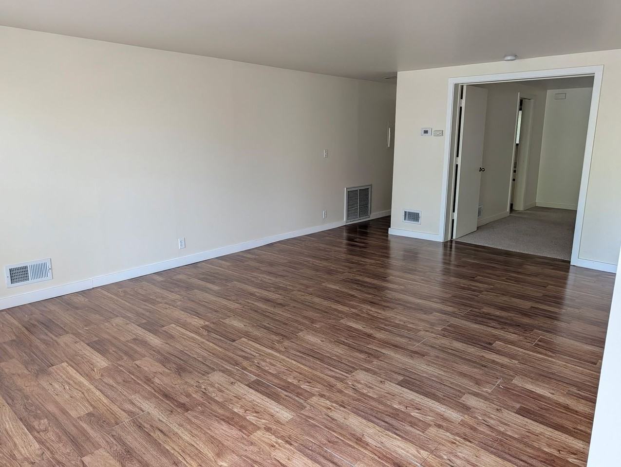214 Kentucky St - Photo 2 of 5
