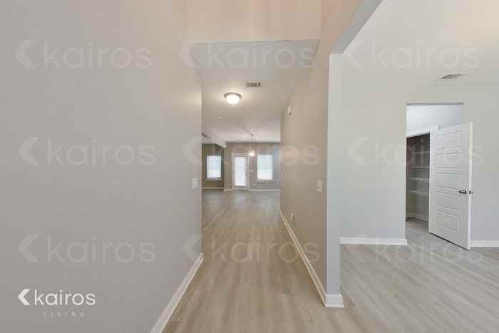 11647 Woodland Lake Rd - Photo 2 of 21