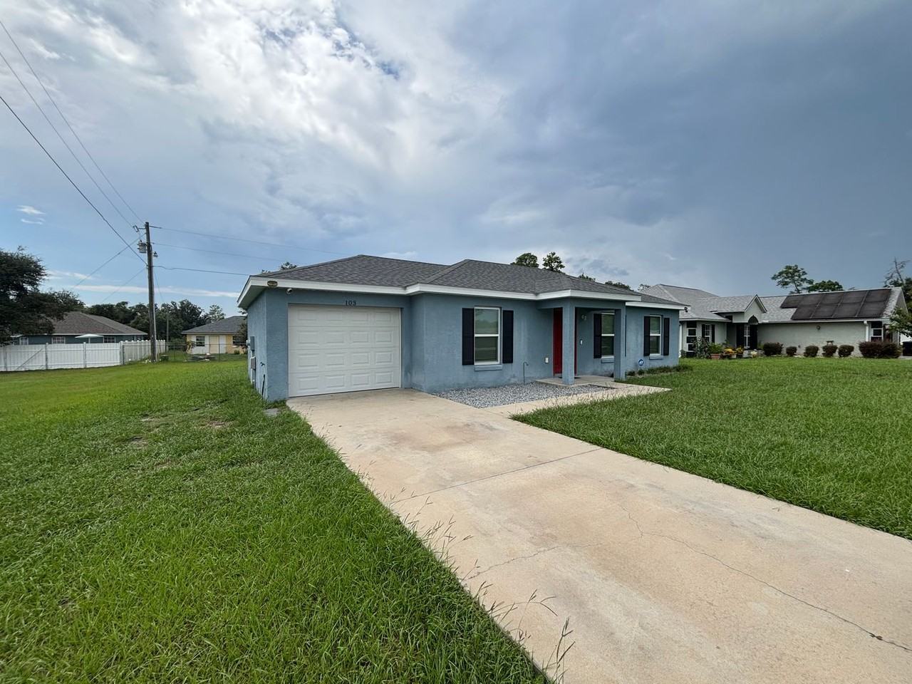 103 Marion Oaks Dr - Photo 2 of 24