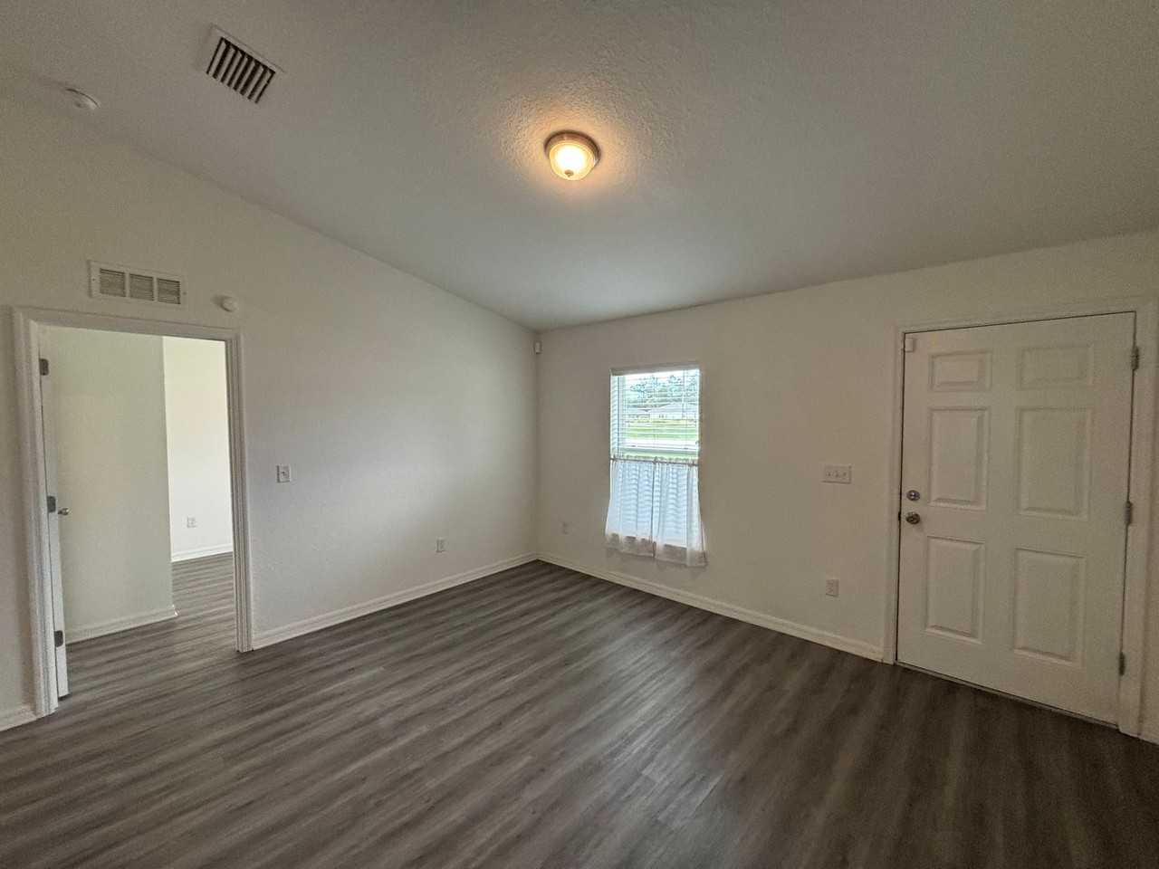 103 Marion Oaks Dr - Photo 5 of 24