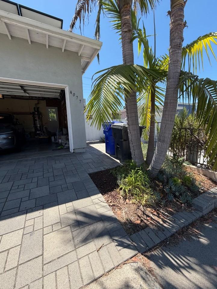 4077 Lake Blvd - Photo 2 of 43