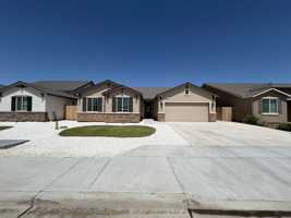 featured image of 2042 Sherbrook Ave