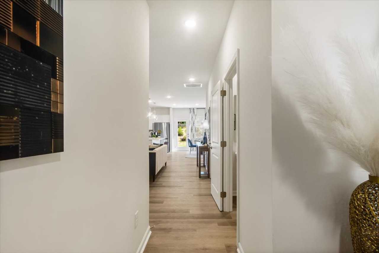 2049 Hillman Way - Photo 2 of 25