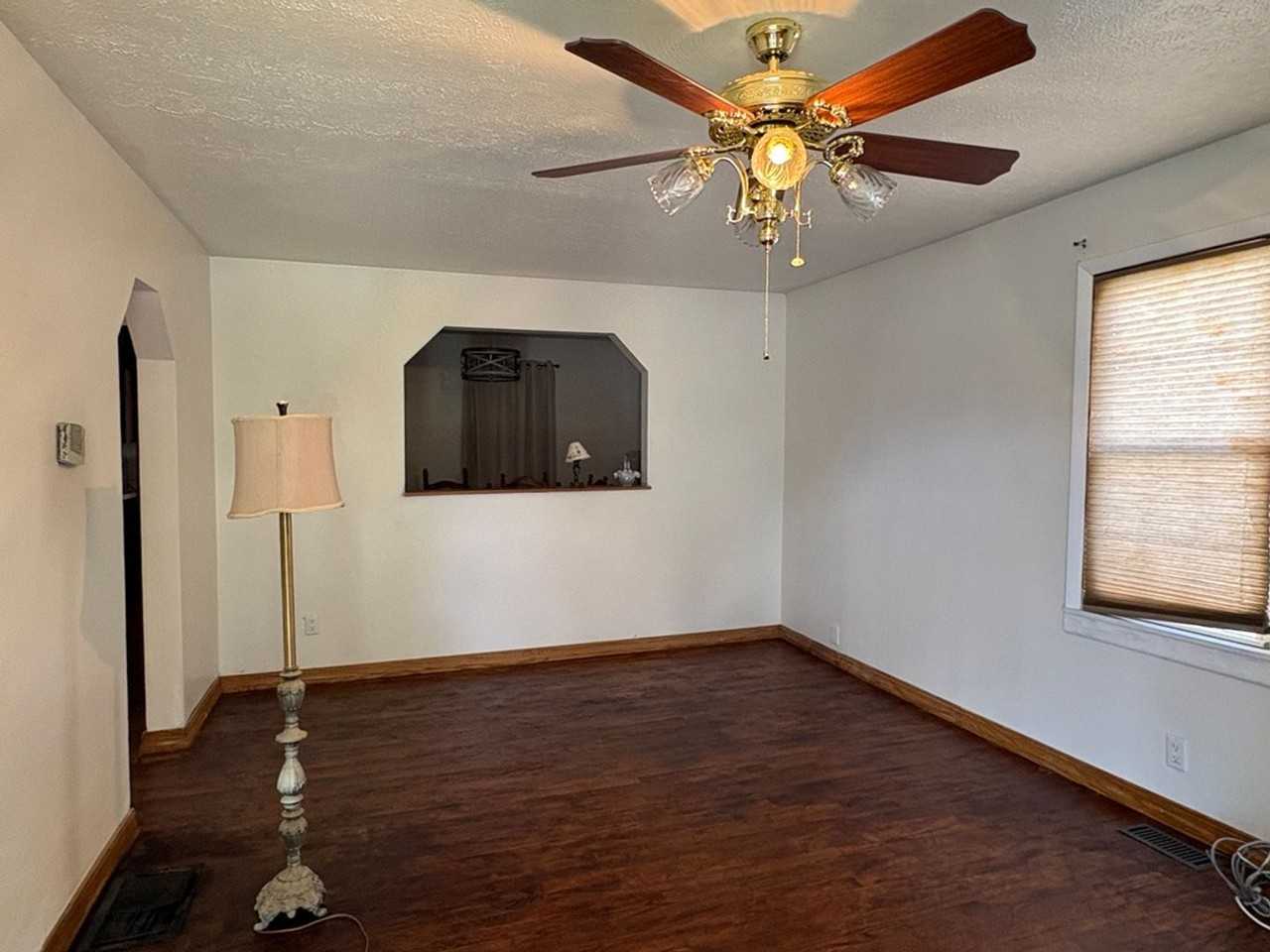 630 Lubeck Ave - Photo 2 of 8