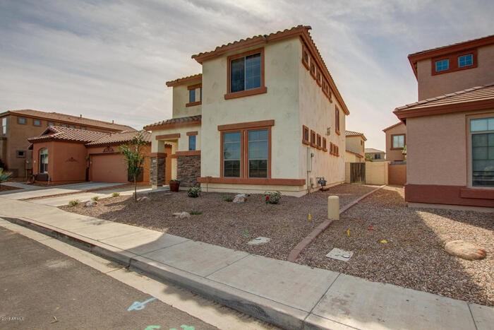 2691 E Le Grand Loop - Photo 3 of 26