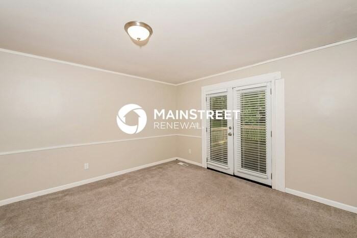 636 Cresap Cir Ne - Photo 6 of 18