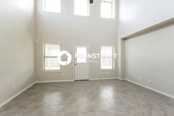 8011 Ecru Ln - Photo 4 of 17