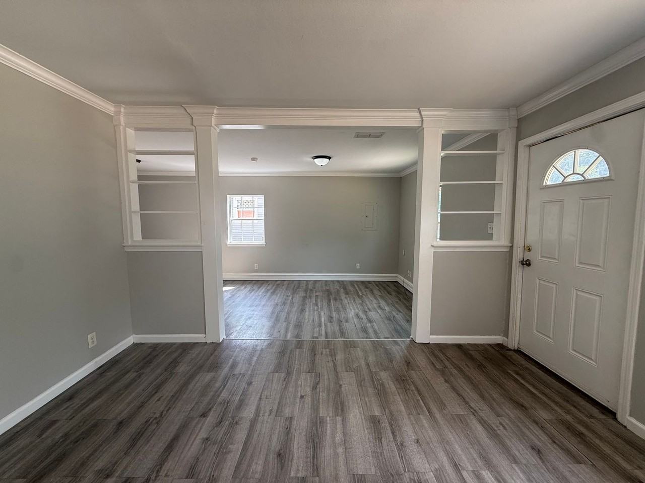 3219 W Latoka St - Photo 3 of 13