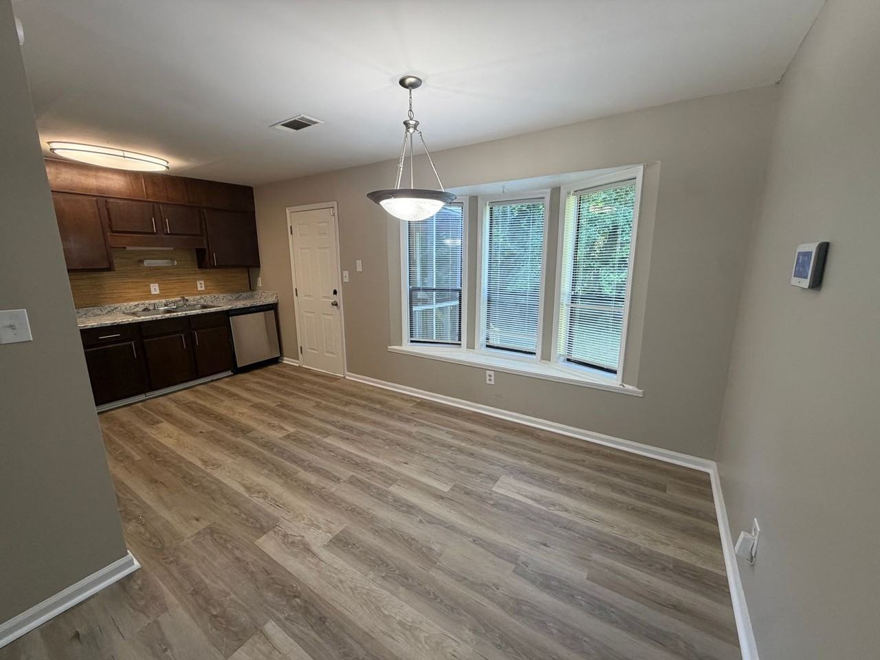 4125 Annistown Rd - Photo 6 of 17