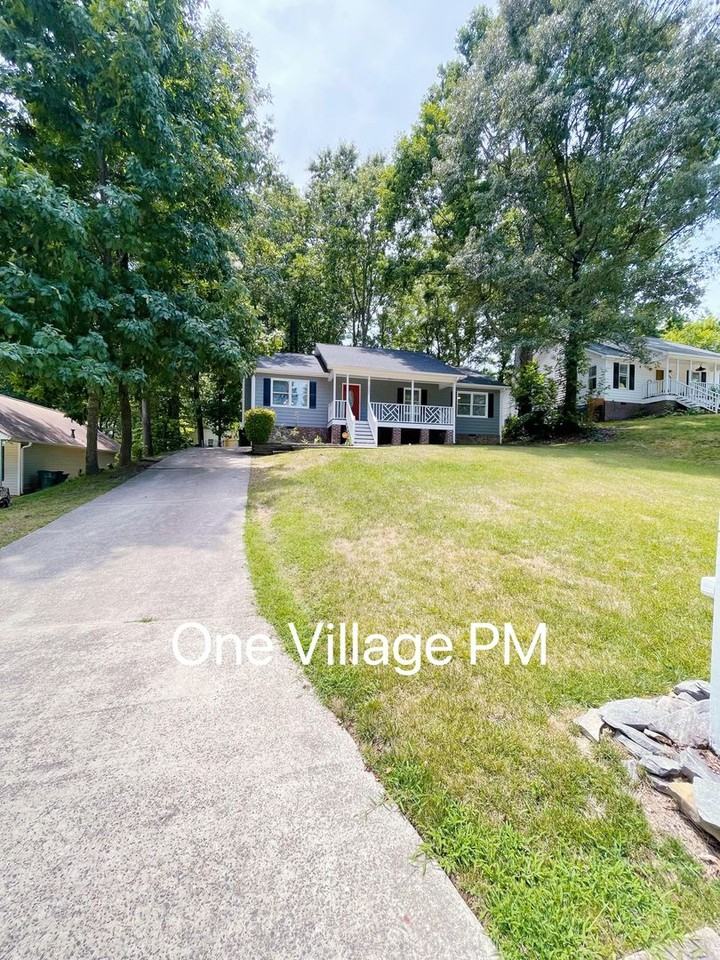 3322 Nantuckett Ave - Photo 3 of 22