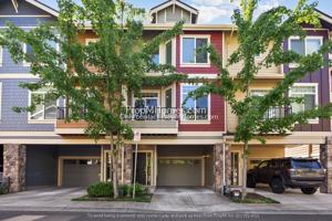 featured image of 441 Ne Tork Pl