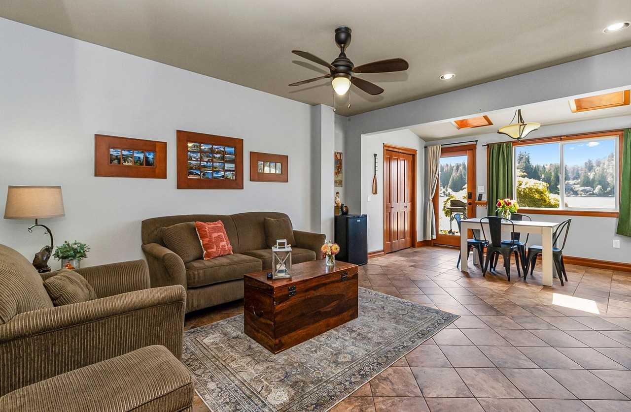 5302 Wonderland Rd - Photo 6 of 12