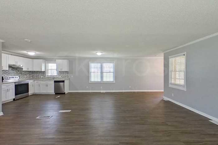 8 Outter Dr - Photo 4 of 21