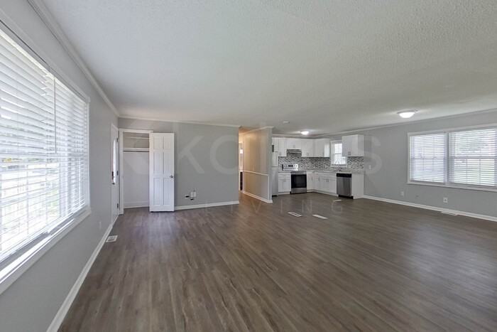 8 Outter Dr - Photo 5 of 21