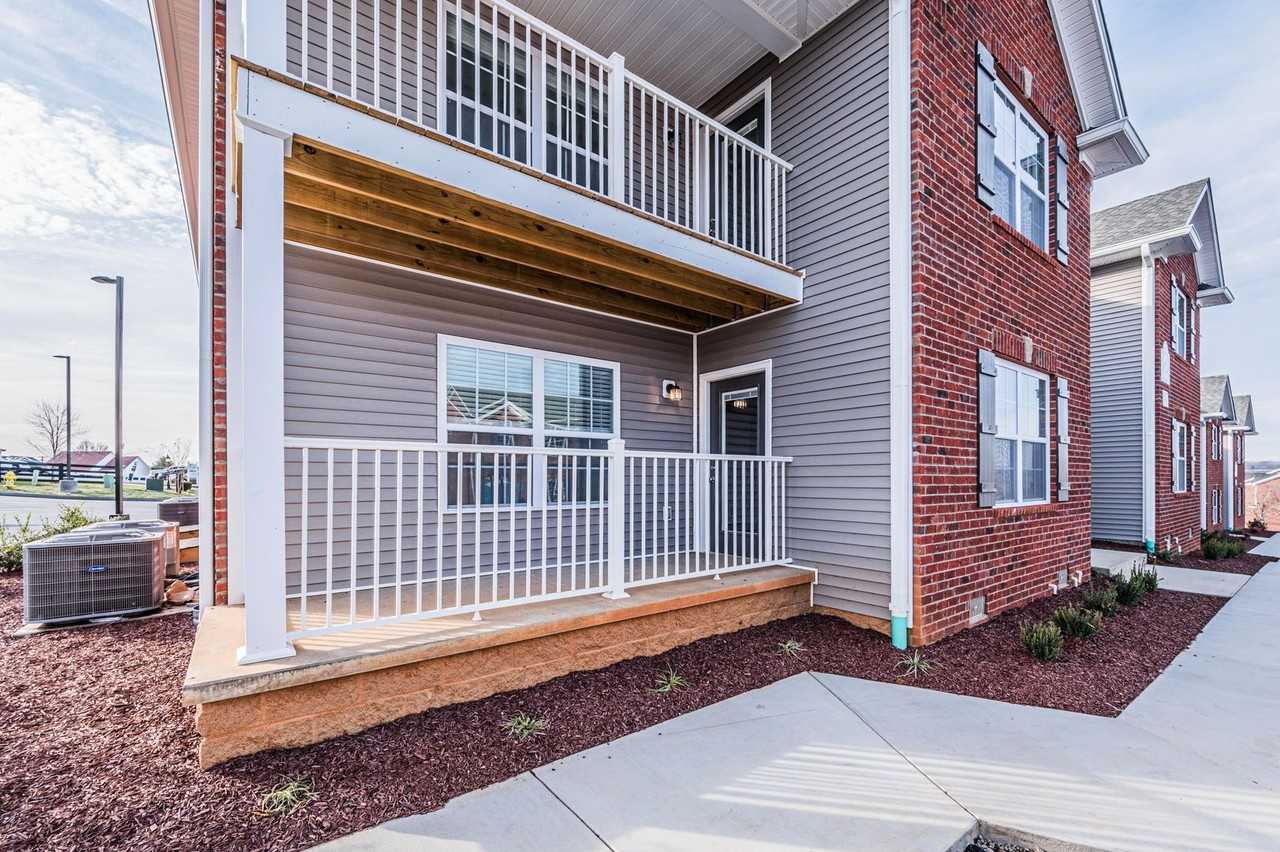 131 Audley Ct - Photo 7 of 7