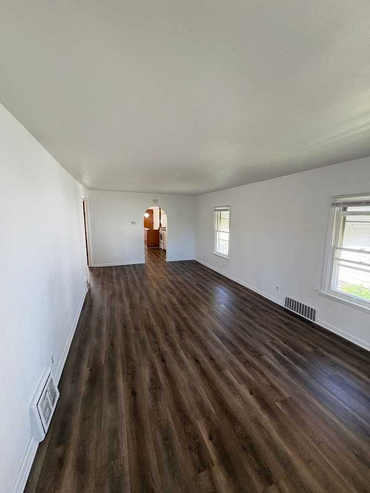 612 E Gift Ave - Photo 7 of 14