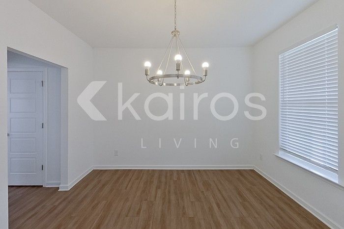306 Silver Maple Ln - Photo 2 of 26