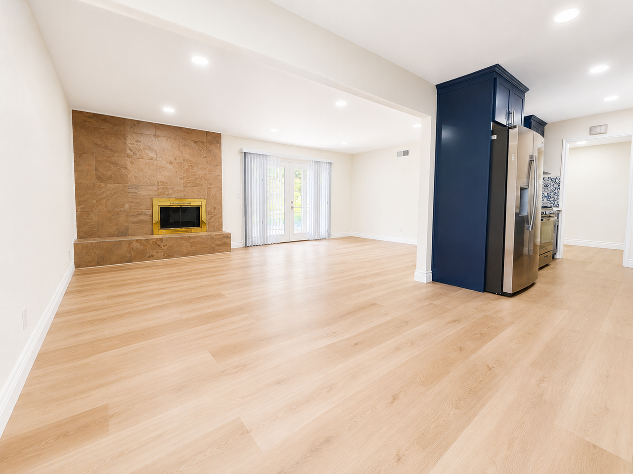 404 Garda Ave - Photo 3 of 17