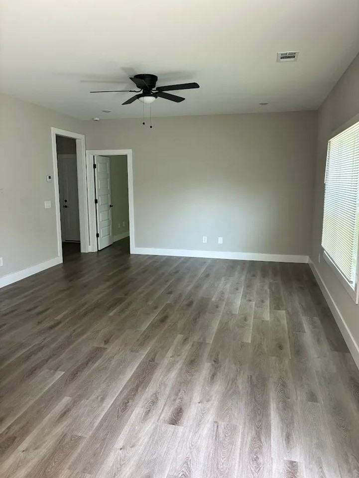 312 21st Ave - Photo 4 of 4