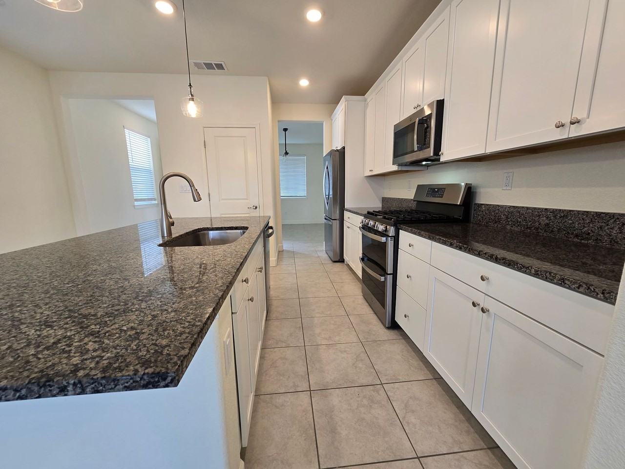 1227 Lonedale Dr - Photo 6 of 20