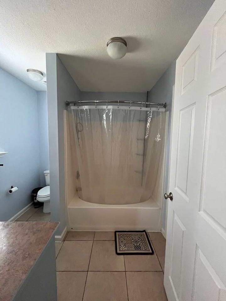 5832 Barkley Ln - Photo 6 of 16