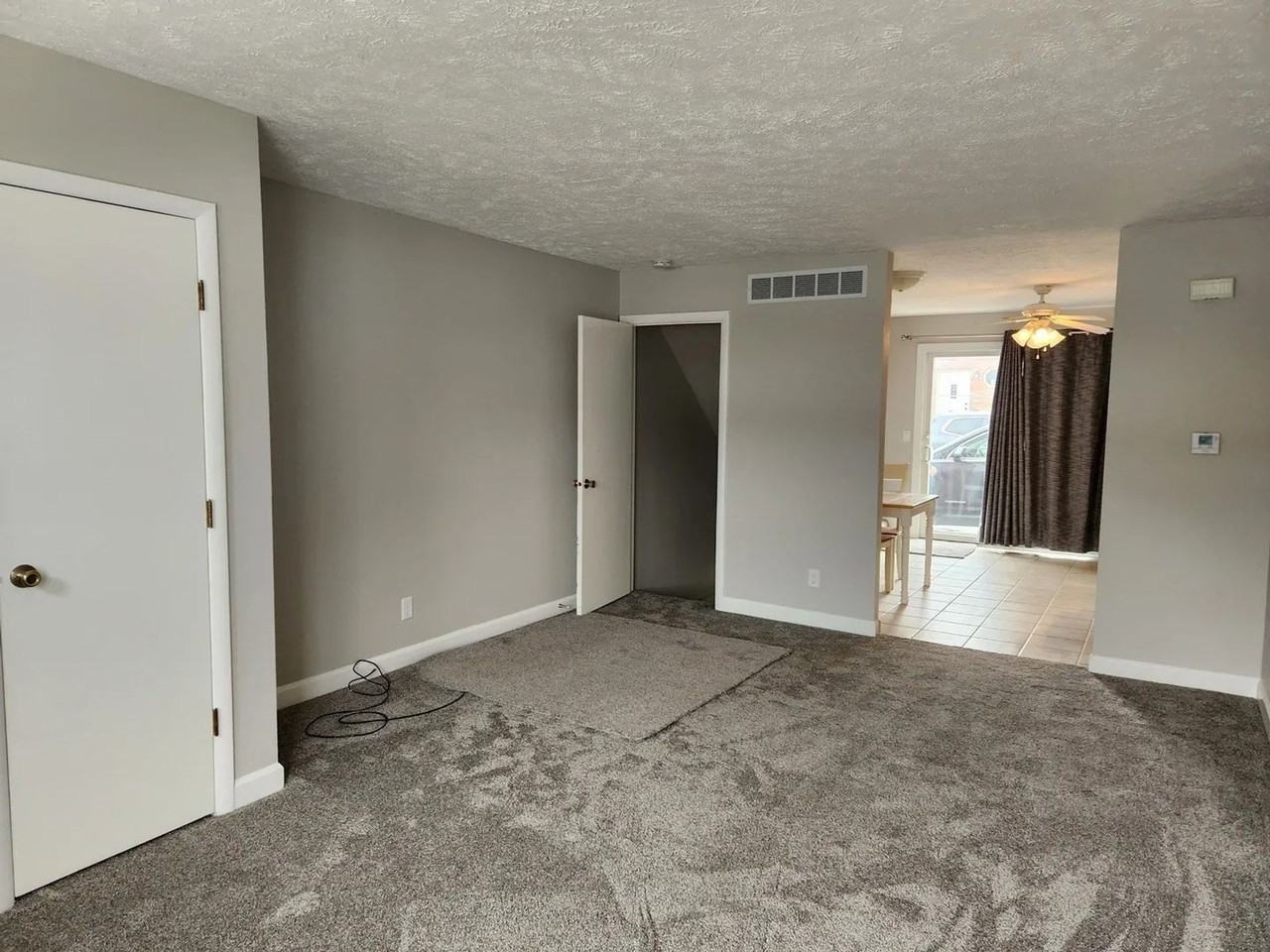 1500 Dustin Drive - Photo 3 of 13