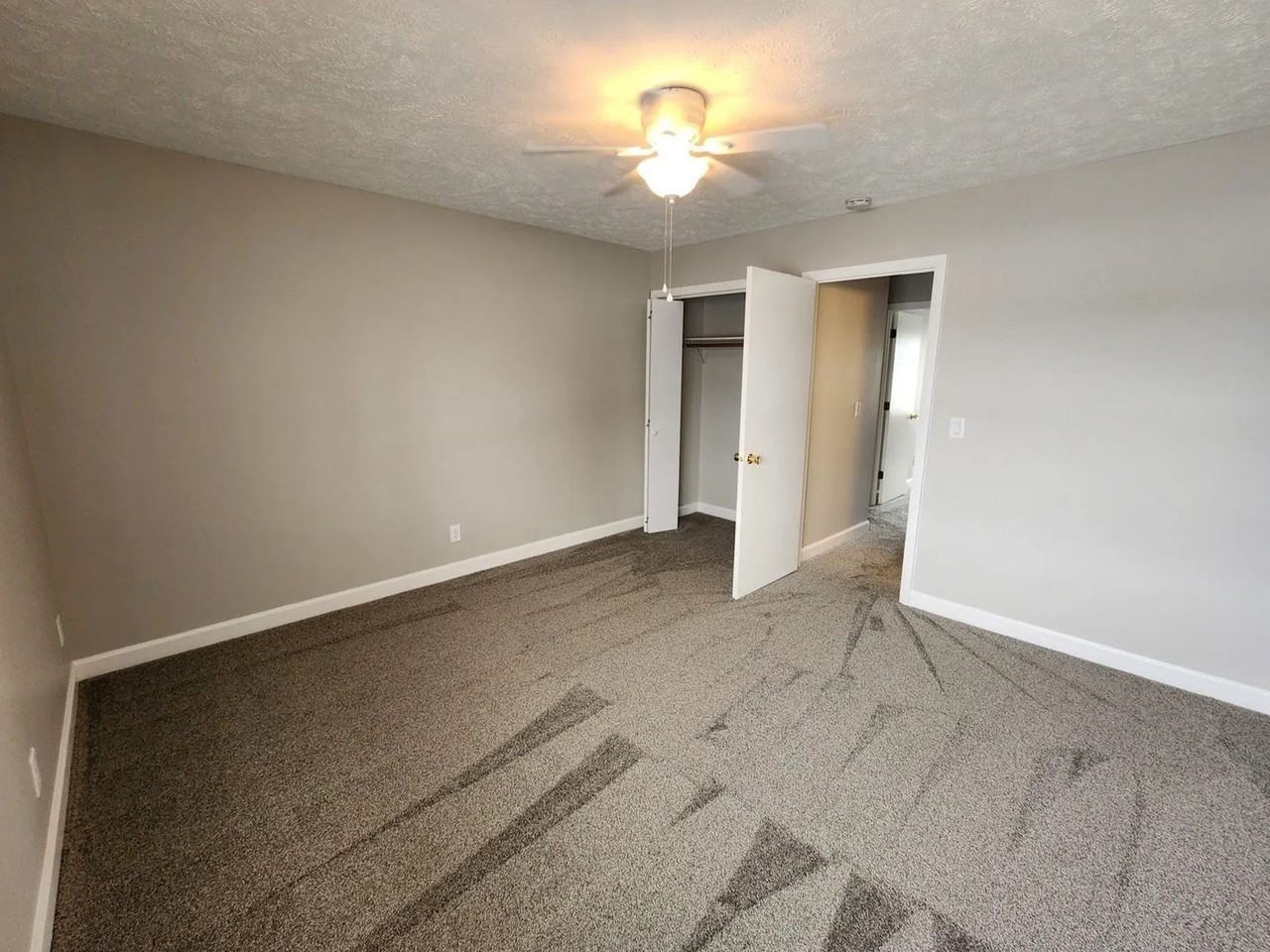 1500 Dustin Drive - Photo 7 of 13