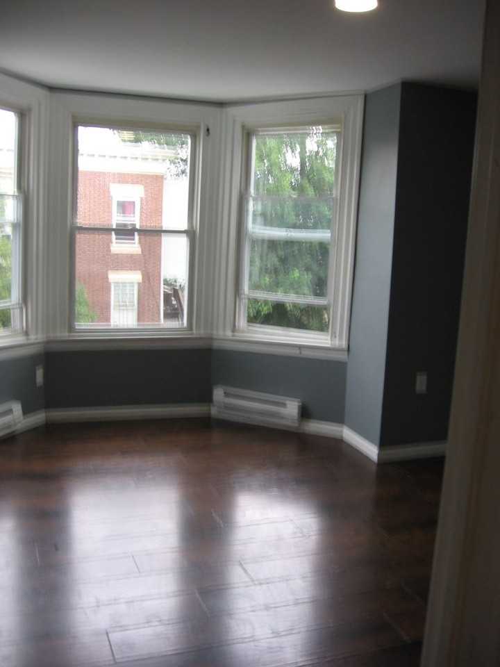 1506 W Ruscomb St - Photo 6 of 8