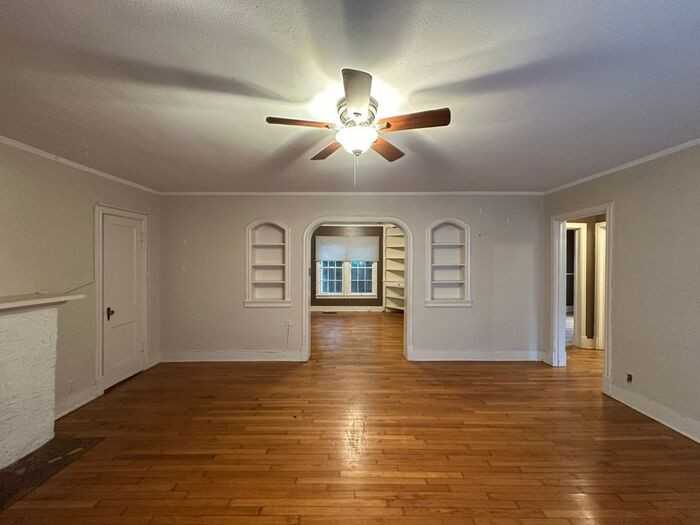 128 1/2 Rowland Pl #130 - Photo 4 of 15
