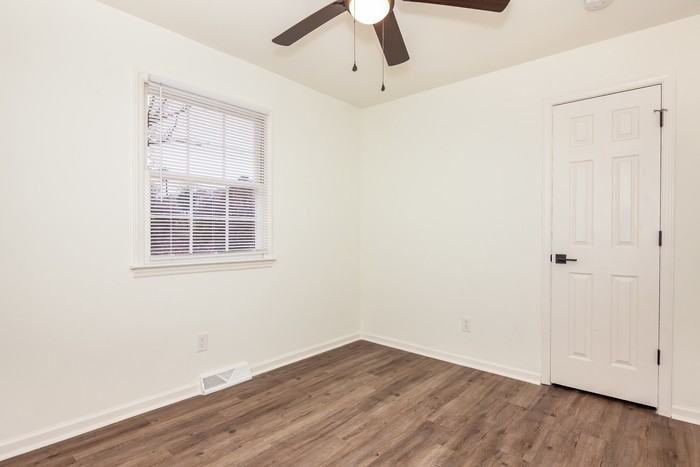 316 Donna Ave - Photo 5 of 12