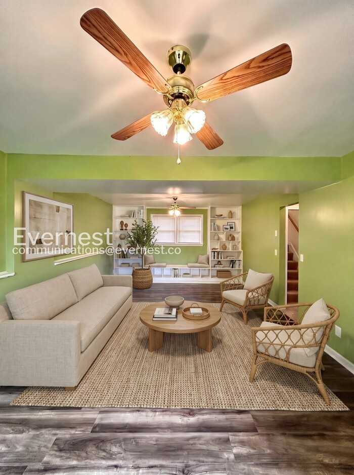 11406 Wentworth Ct - Photo 3 of 30