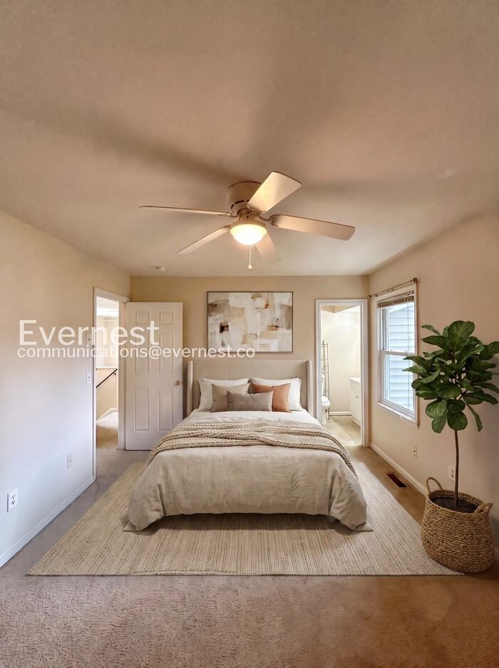 11406 Wentworth Ct - Photo 5 of 30
