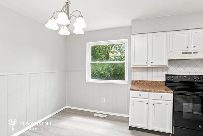 11952 Wincanton Dr - Photo 7 of 16