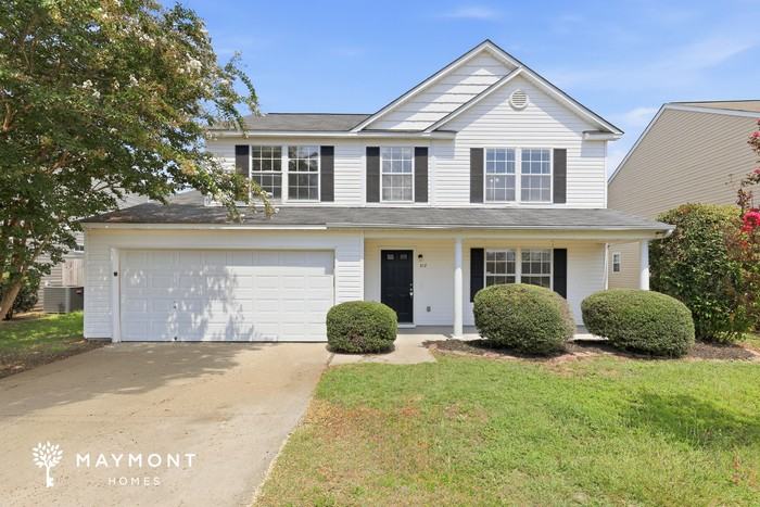 312 Fox Trot Dr