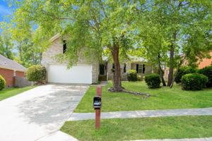 featured image of 220 Turtle Creek Dr