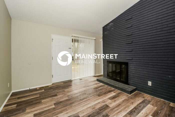 3070 Newgate Dr - Photo 6 of 16