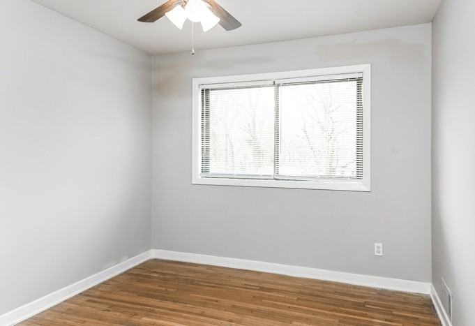 2425 4th St Nw - Photo 6 of 10