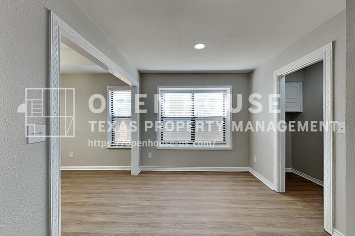 7412 Dana Ln - Photo 7 of 22