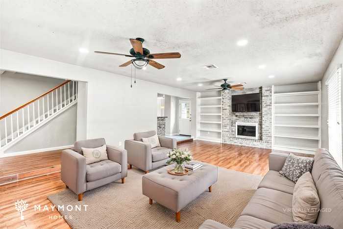 7218 Jadewood Dr - Photo 6 of 16