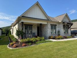 featured image of 10 Havenstone Way Southeast