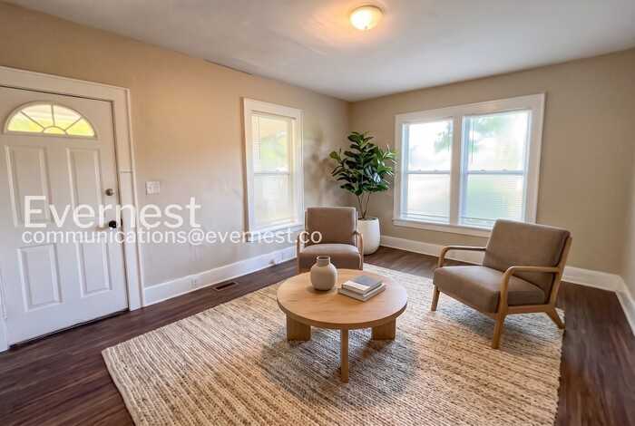1203 Tunnel Blvd - Photo 3 of 19