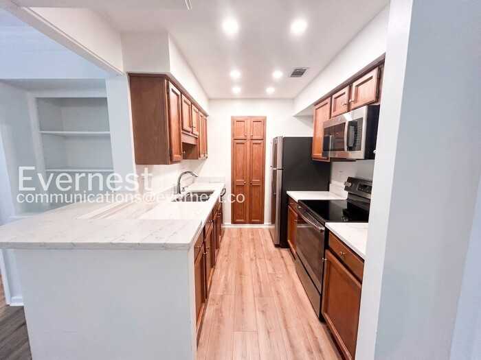 25109 Plantation Dr Ne - Photo 6 of 23
