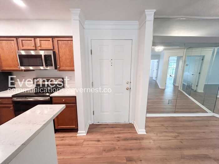 25109 Plantation Dr Ne - Photo 7 of 23