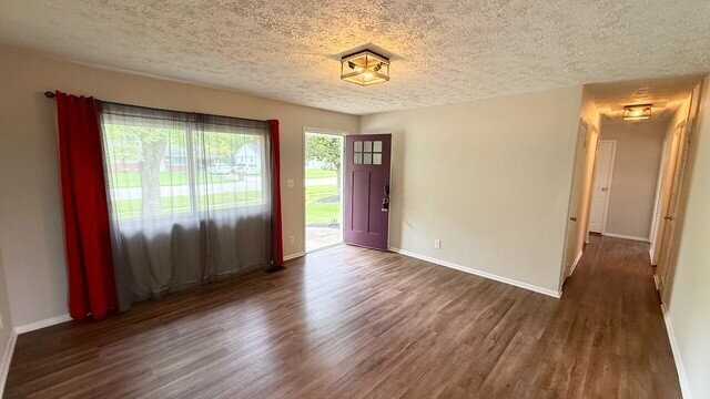 3607 Decamp Dr - Photo 2 of 13