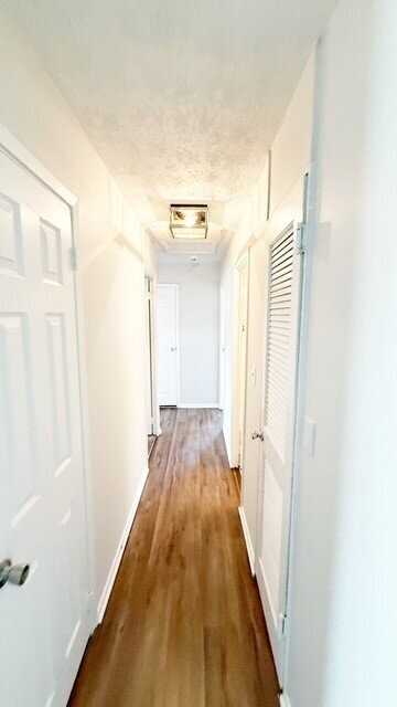 3607 Decamp Dr - Photo 6 of 13