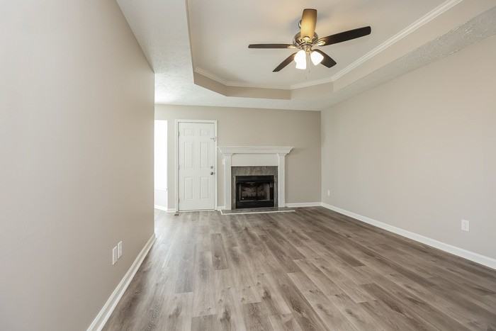 805 Park Ct S - Photo 3 of 16