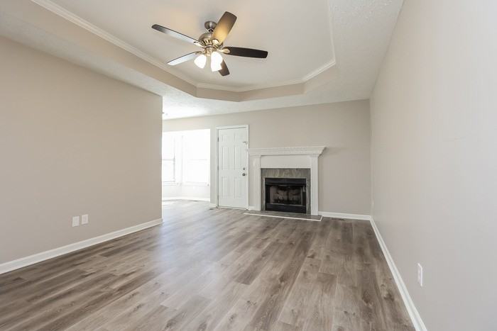 805 Park Ct S - Photo 4 of 16