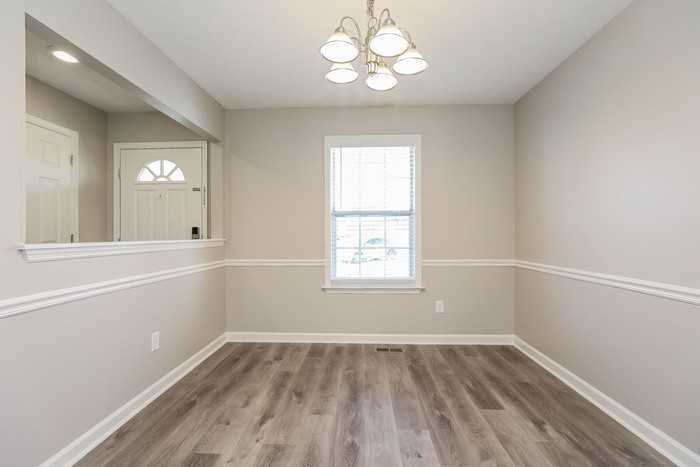 805 Park Ct S - Photo 5 of 16