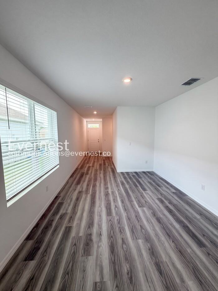 10650 Dusty Boot Rd - Photo 6 of 27