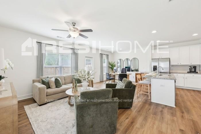 237 Frost Lane - Photo 6 of 25